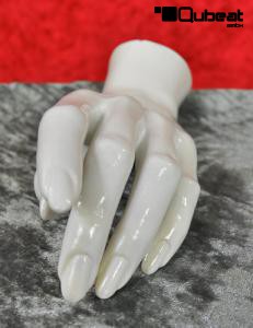 Left hand of a female window mannequin